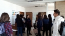 ÎN COLOSUL CU 17 POSTURI DE RADIO 