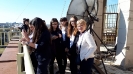 ÎN COLOSUL CU 17 POSTURI DE RADIO 